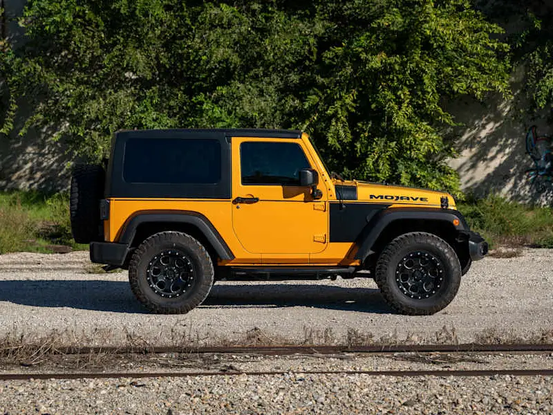 2013 Jeep Wrangler Sport — photo 2 of 8