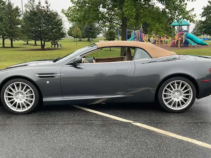 2007 Aston Martin DB9 Volante — photo 5 of 8